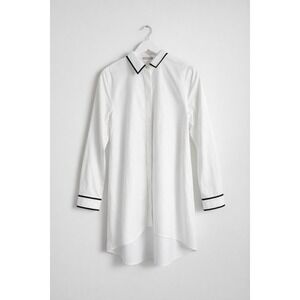 Chico's No Iron White Tunic Shirt Black Contrast Trim Women's Sz 8/10 NWOT